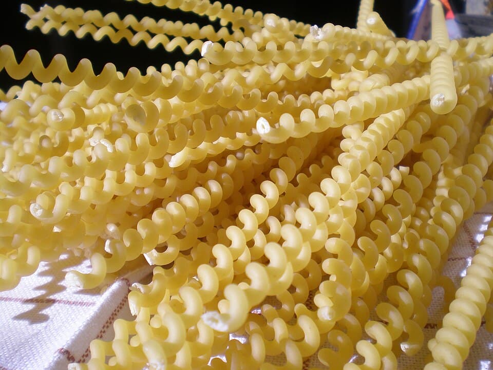Fusilli, pasta e pane della Campania