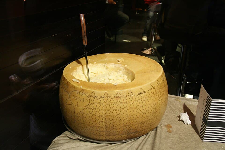 Grana Padano, formaggio della Lombardia