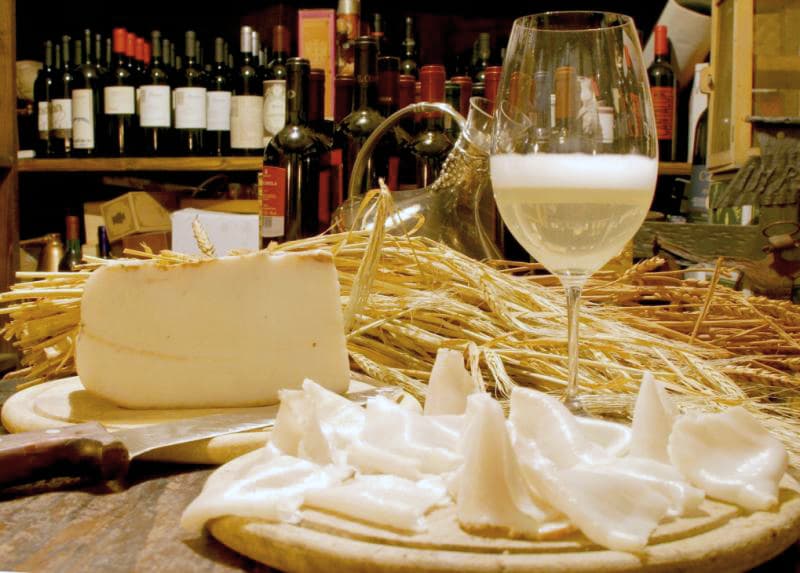 Lardo di Colonnata, salume della Toscana