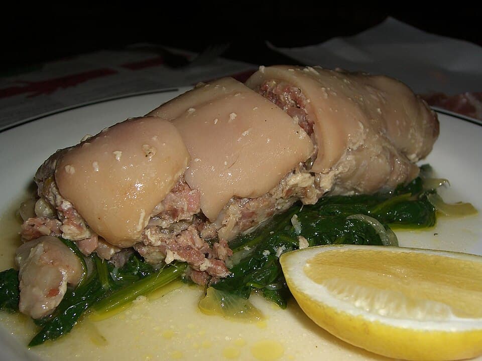 Zampone, salume dell'Emilia-Romagna
