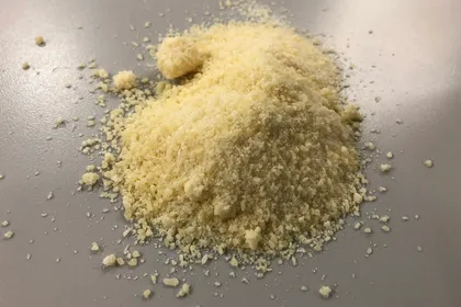 Parmesan grattugiato di una catena di supermercati della Virginia, negli Stati Uniti