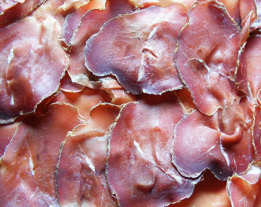 Mocetta, salume della Valle d'Aosta